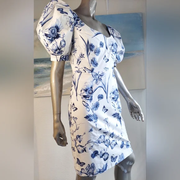 plus size royal blue prom dresses Porcelain Flower Appliqu Dress by Oscar de la Renta